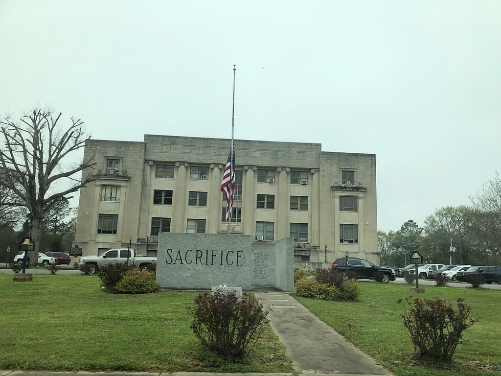 Drew County AR Courthouse Closed To Public South Ark Daily